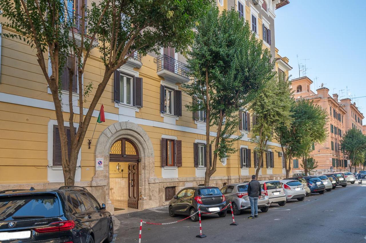 Cesare Apartment Vatican Museums Rome Bagian luar foto