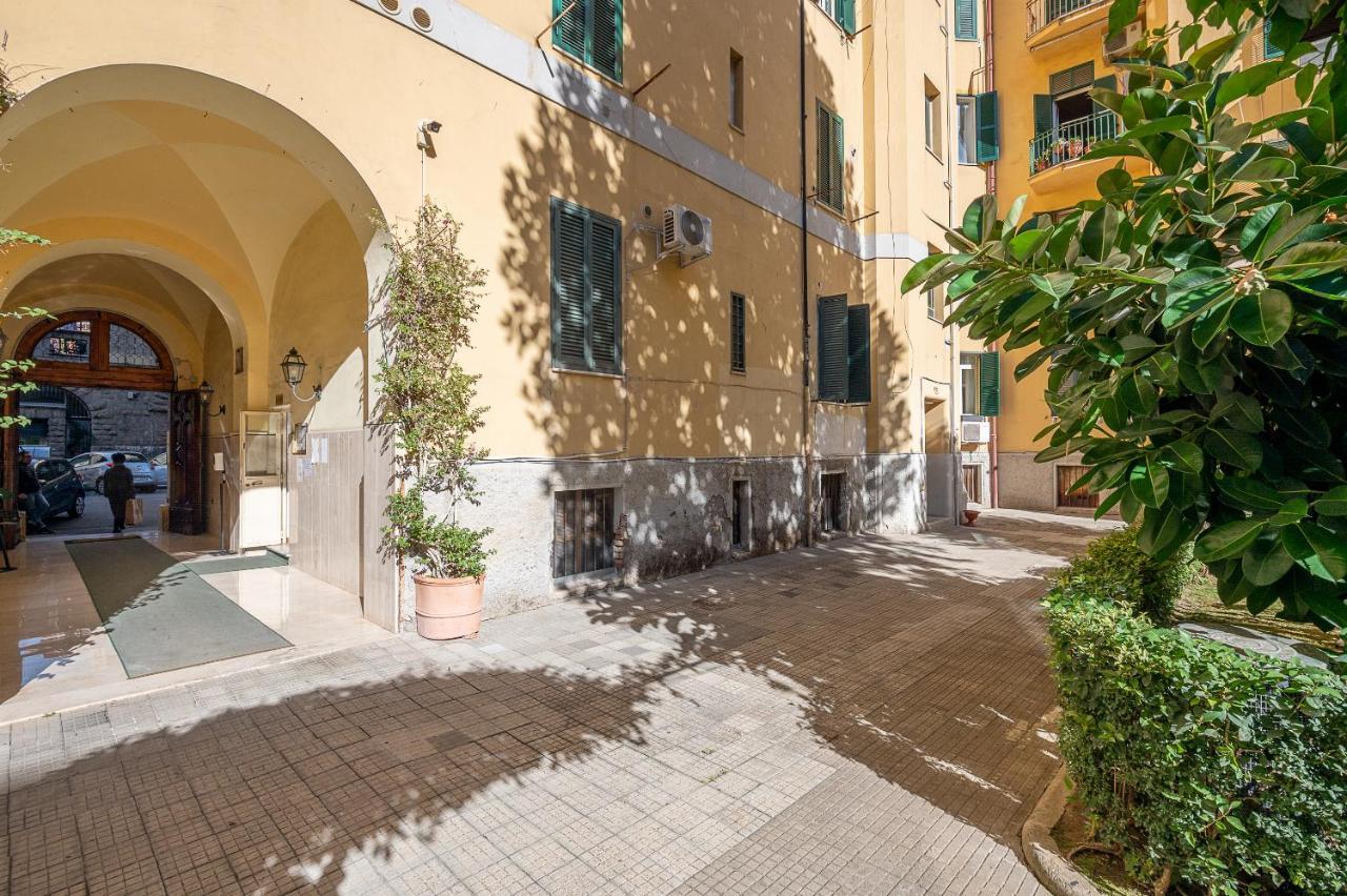 Cesare Apartment Vatican Museums Rome Bagian luar foto